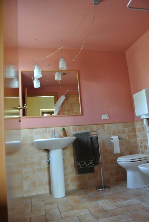 Agriturismo Valdappio Ουρμπίνο Δωμάτιο φωτογραφία