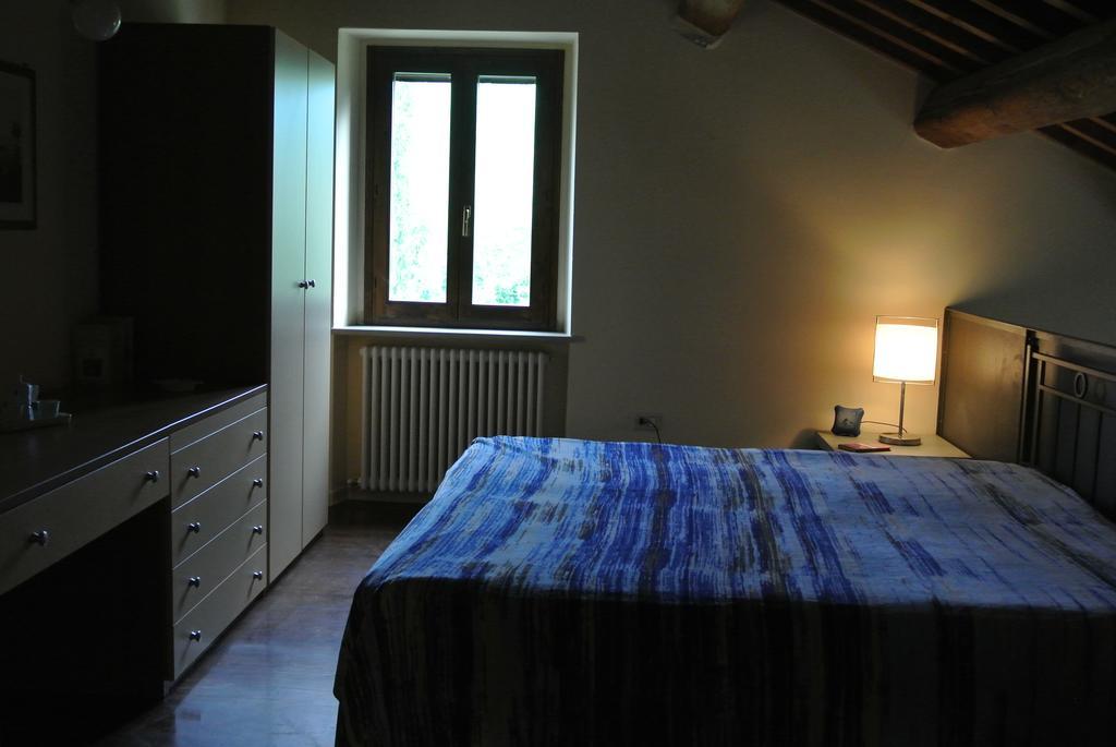Agriturismo Valdappio Ουρμπίνο Δωμάτιο φωτογραφία