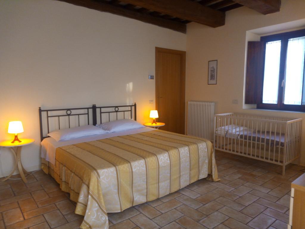 Agriturismo Valdappio Ουρμπίνο Εξωτερικό φωτογραφία